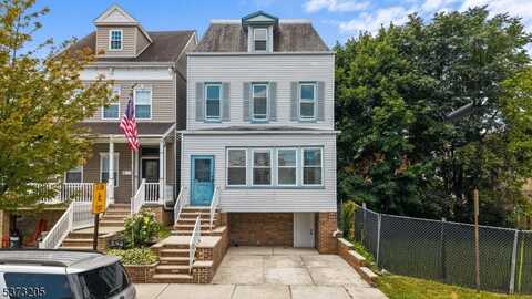 10 E 45Th St, Bayonne, NJ 07002