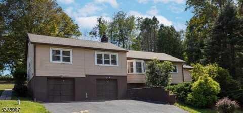 364 Creek Rd, Alexandria Twp., NJ 08825