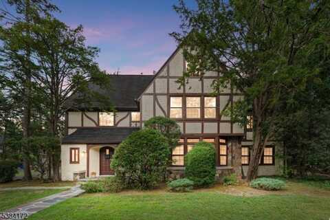 238 Elmwynd Dr, Orange, NJ 07050