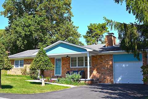 160 Meadow Ln, Maxwelton, WV 24957