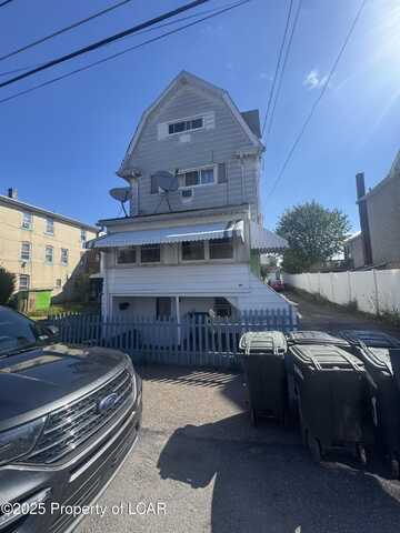 827 N Vine Street, Hazleton, PA 18201