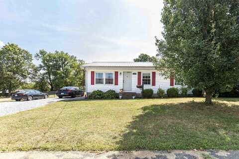 443 N Townsend St, Morganfield, KY 42437