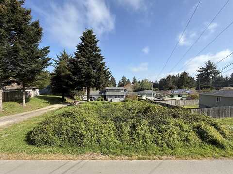 2495 Worthington Road, Humboldt Hill, CA 95503