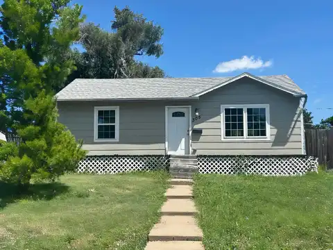 305 Jefferson St, Ellis, KS 67637