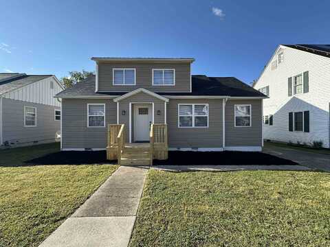 1052 Harrison Street, Milton, WV 25541
