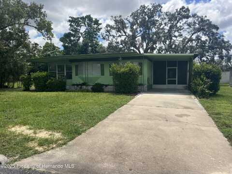 12136 Fairway Avenue, Brooksville, FL 34613
