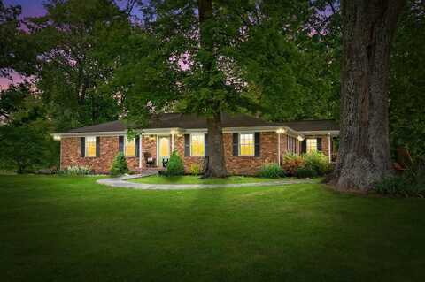 1711 Lovers Lane, HOPKINSVILLE, KY 42240