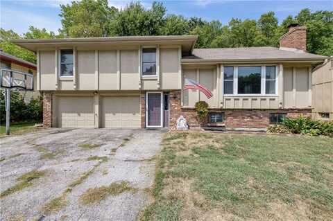 5026 NW Woody Creek Lane, Kansas City, MO 64151