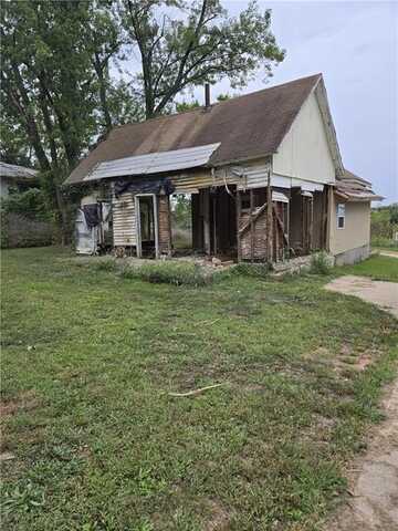 103 & 111 Main Street, Centerville, KS 66014