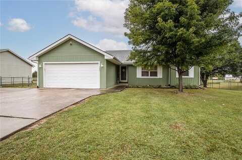 503 Jennifer Lane, Garden City, MO 64747
