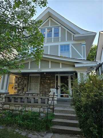 2620 Charlotte Street, Kansas City, MO 64108