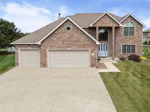 4213 NE Kennesaw Ridge, Lees Summit, MO 64064