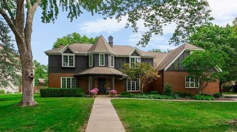 11211 Juniper Drive, Leawood, KS 66211