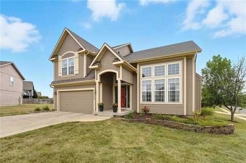 20023 Falcon Ridge Drive, Spring Hill, KS 66083