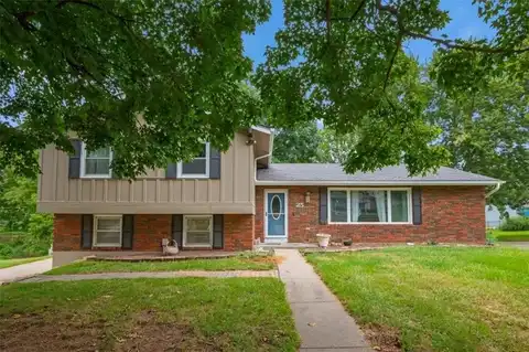 25 N Carriage Drive, Saint Joseph, MO 64506