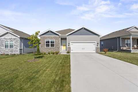 3332 Craven Dr, Coralville, IA 52241