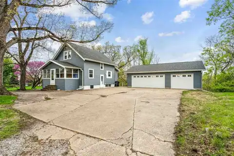 1635 31st St SE, Cedar Rapids, IA 52403