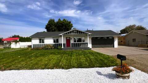 240 E 23rd North, Mountain Home, ID 83647