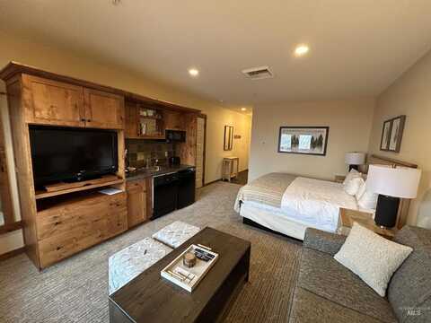 150 Morning Star Dr., Kellogg, ID 83837