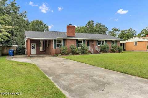 211 Fenton Place, Jacksonville, NC 28540