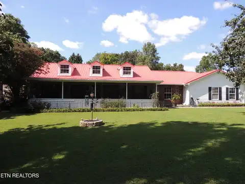 441 Klondike Circle, Kodak, TN 37764