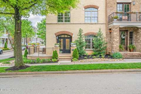 9447 Clingmans Dome Drive, Knoxville, TN 37922