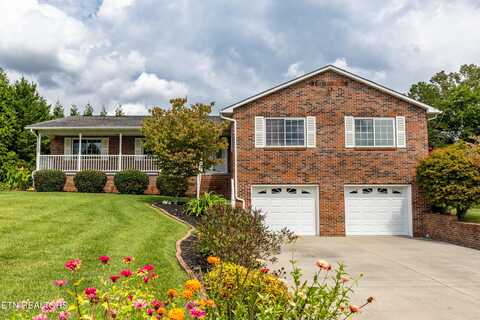 235 River Chase Rd, Lenoir City, TN 37772