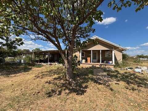 601 Scotch Street, Matador, TX 79244