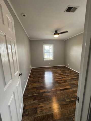 110 Pin Oak Drive, Lancaster, KY 40444