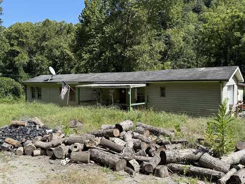15872 KY-38, Evarts, KY 40828