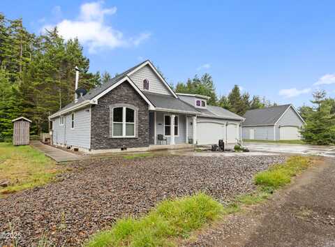 128 SW Wakonda Beach Road, Waldport, OR 97394