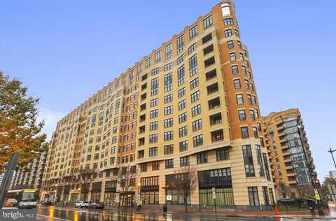 400 MASSACHUSETTS AVE NW #608, WASHINGTON, DC 20001