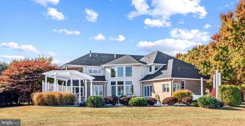 2865 COX NECK RD, CHESTER, MD 21619