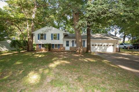 6301 Wea Woodland Drive, Lafayette, IN 47909