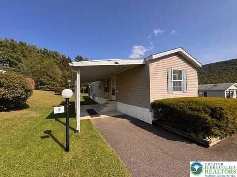 8 Matthew Lane, Lower Towamensing Tp, PA 18058
