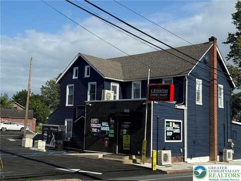 500 Belfast Road, PEN ARGYL, PA 18064