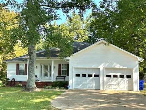 355 VINE, Savannah, TN 38372