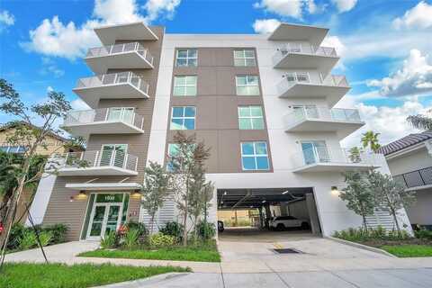 1938 Jackson St, Hollywood, FL 33020