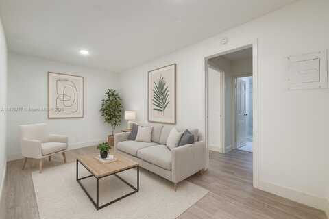 2025 Bay Dr, Miami Beach, FL 33141