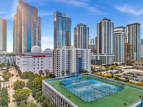 800 N Miami Ave, Miami, FL 33136