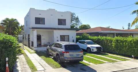 920 SW 9th St, Miami, FL 33130