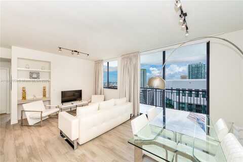 999 SW 1st Ave, Miami, FL 33130