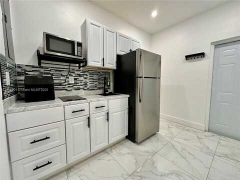 1309 NW 55th Ter, Miami, FL 33142