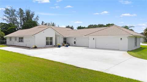 2940 SW 155th Ln, Davie, FL 33331