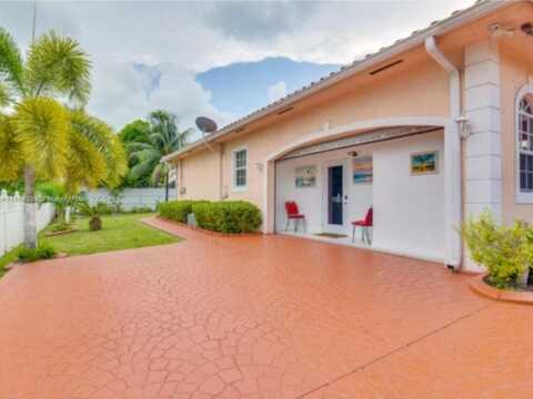 undefined, Miami Gardens, FL 33056