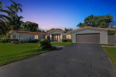 10740 SW 73rd Ct, Pinecrest, FL 33156