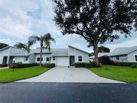 8957 Meadowlark Way, Boca Raton, FL 33496