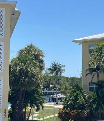 322 N Federal Hwy, Deerfield Beach, FL 33441