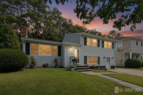 84 Albert Drive, Sayreville, NJ 08859