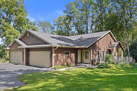 1368 Jensen Ct, Delafield, WI 53018